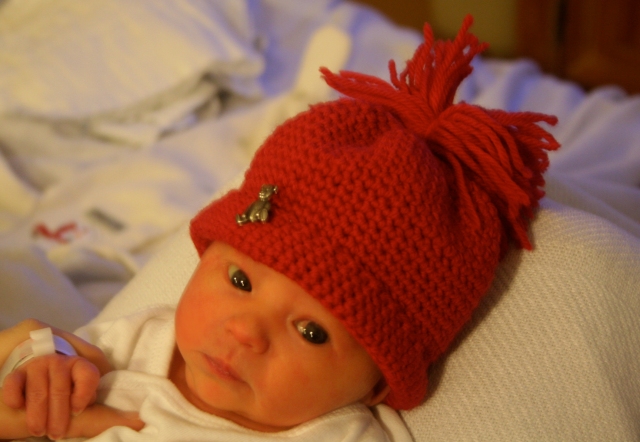 Lillian Ro, red hat